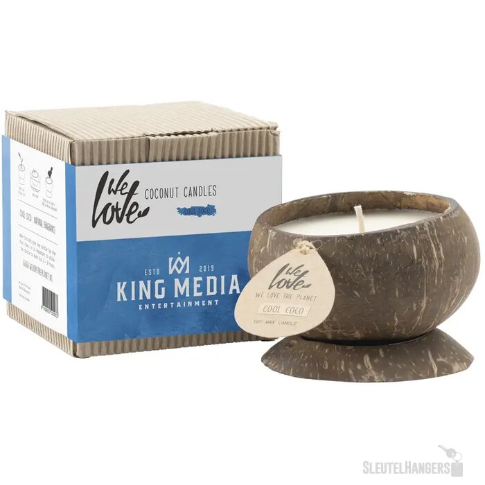 We Love The Planet Coconut Candle Kaars Bruin