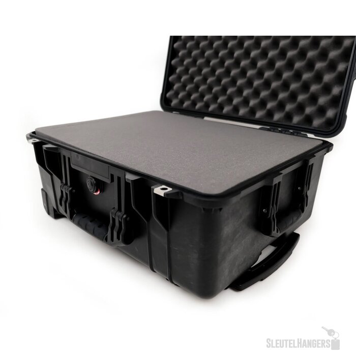 Peli 1560 Protector Case