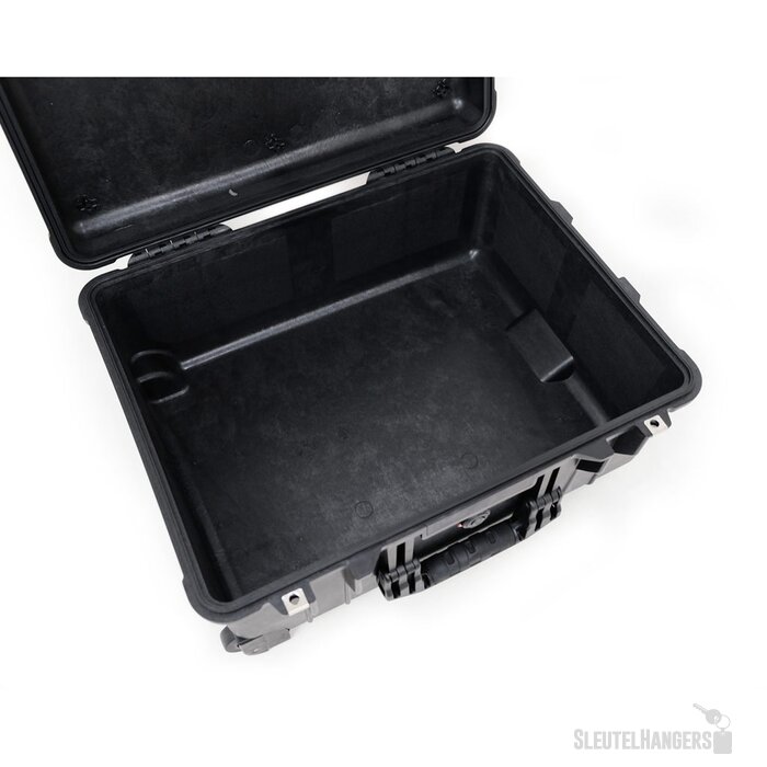 Peli 1560 Protector Case