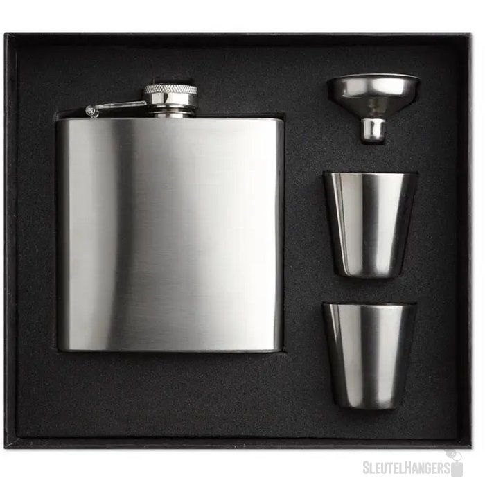Set met heupfles en bekertjes Zilver