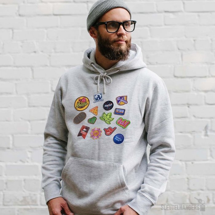 Geweven patches in eigen vorm