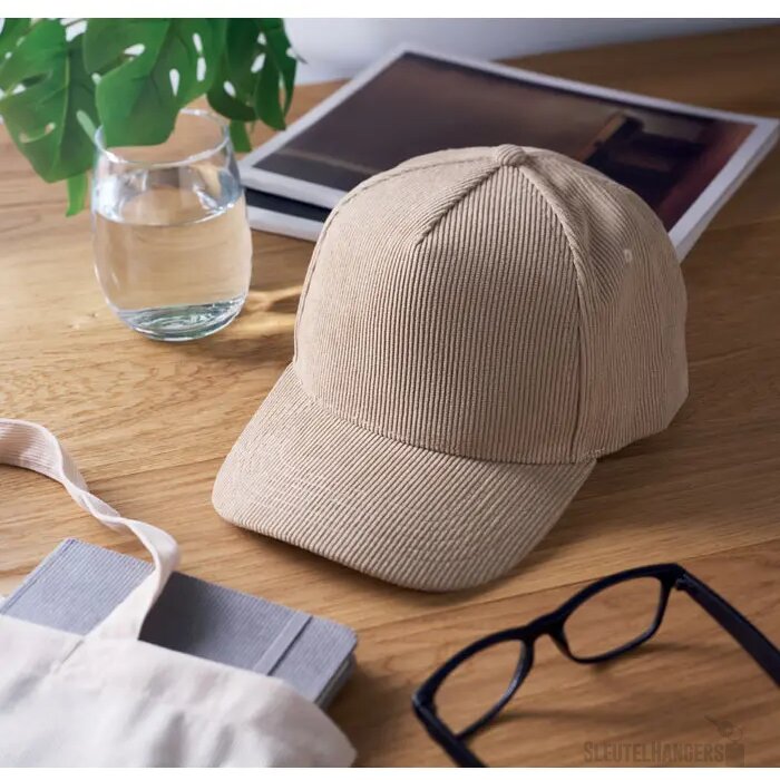 5 panelen corduroy baseballcap Wale Beige