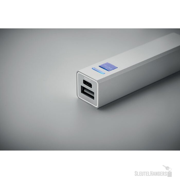 Powerbank 2600 mah Poweraluc mat zilver