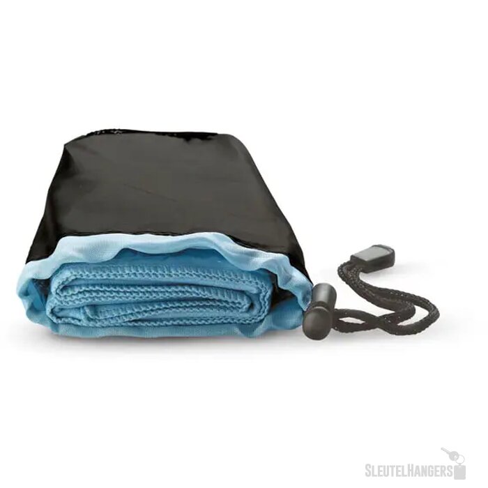 Sporthanddoekje in nylon zakje Drye blauw