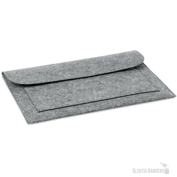 Vilten laptophoes Pouchlo Grijs