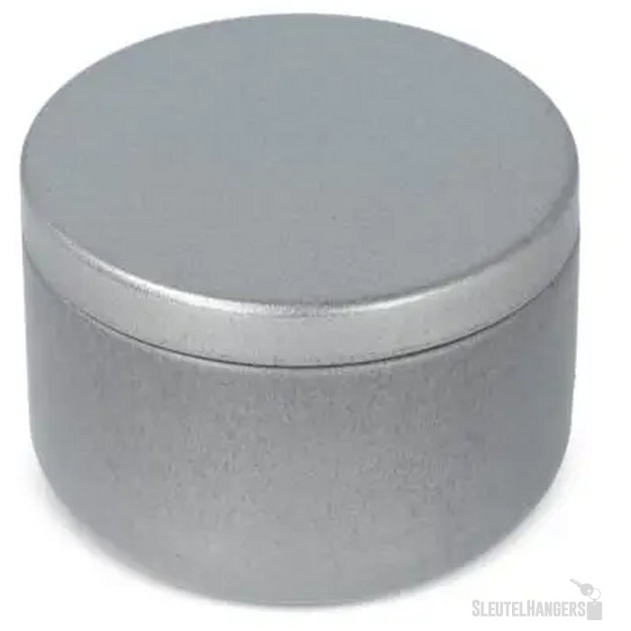 Asana plantaardige kaars in gerecycled blik zilver