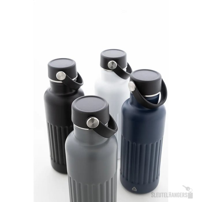 Streaky Go Geïsoleerde Fles Donker Grijs