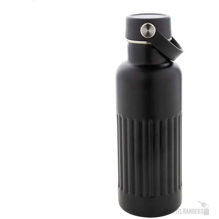Streaky Go Geïsoleerde Fles Zwart
