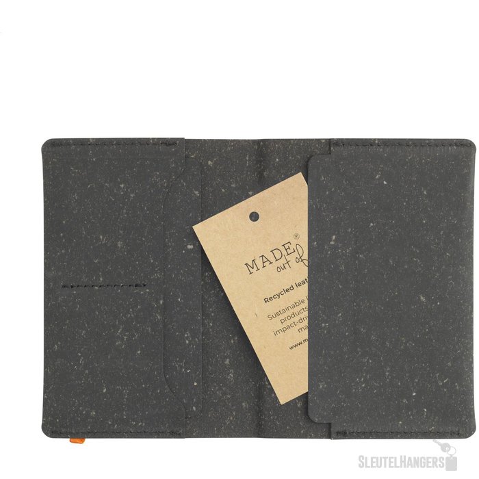 Recycled Leather Passport Holder Paspoorthoesje